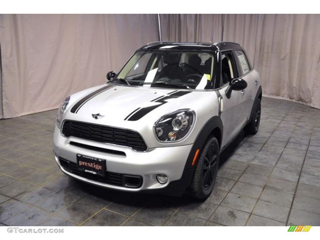 2013 Cooper S Countryman - Crystal Silver Metallic / Carbon Black photo #1