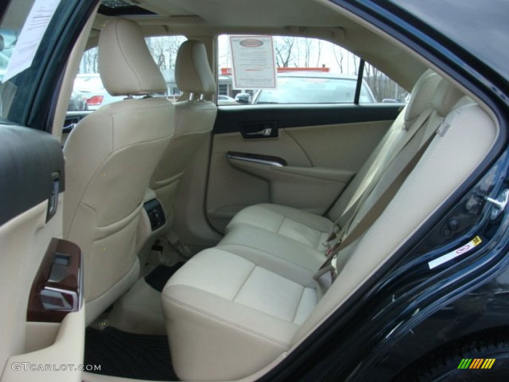 2012 Toyota Camry XLE Rear Seat Photo #76876960
