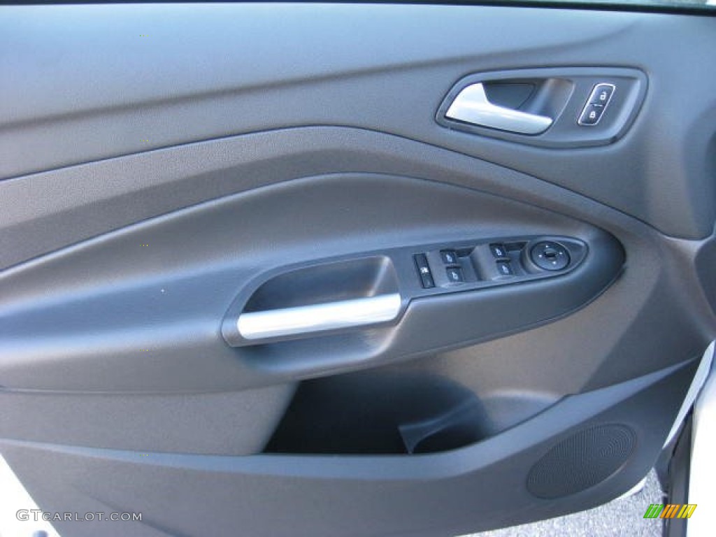 2013 Escape SE 1.6L EcoBoost 4WD - White Platinum Metallic Tri-Coat / Charcoal Black photo #13