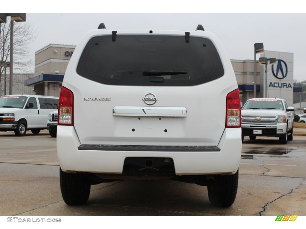 2008 Pathfinder LE - Avalanche White / Cafe Latte photo #8