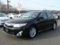 Front 3/4 View of 2012 Camry XLE