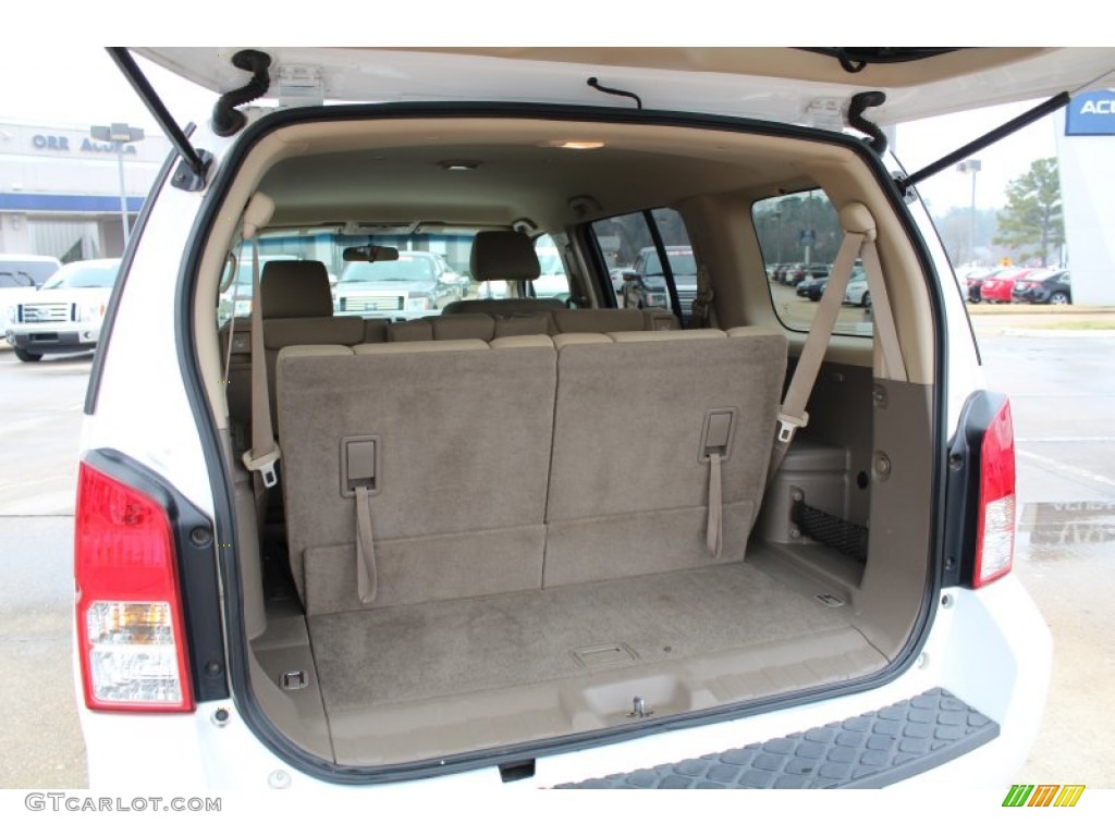 2008 Pathfinder LE - Avalanche White / Cafe Latte photo #22