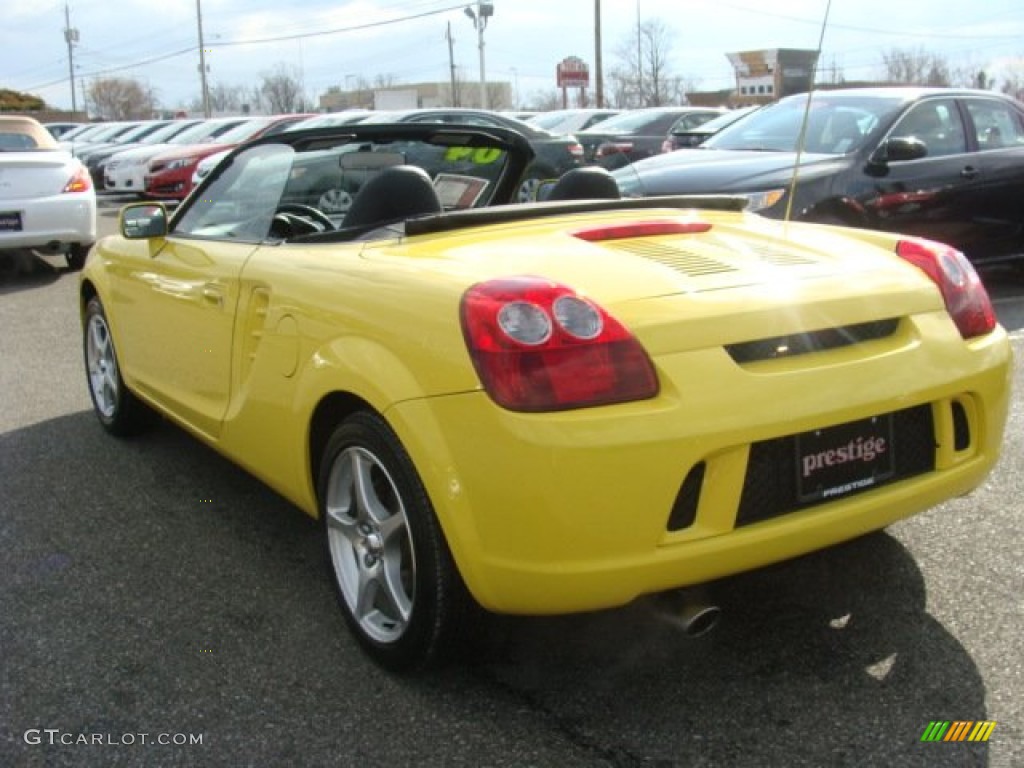 2004 MR2 Spyder Roadster - Solar Yellow / Black photo #4