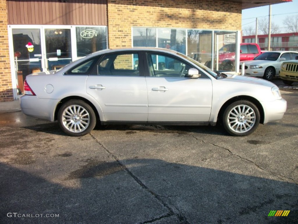 2005 Montego Premier - Silver Frost Metallic / Pebble photo #2