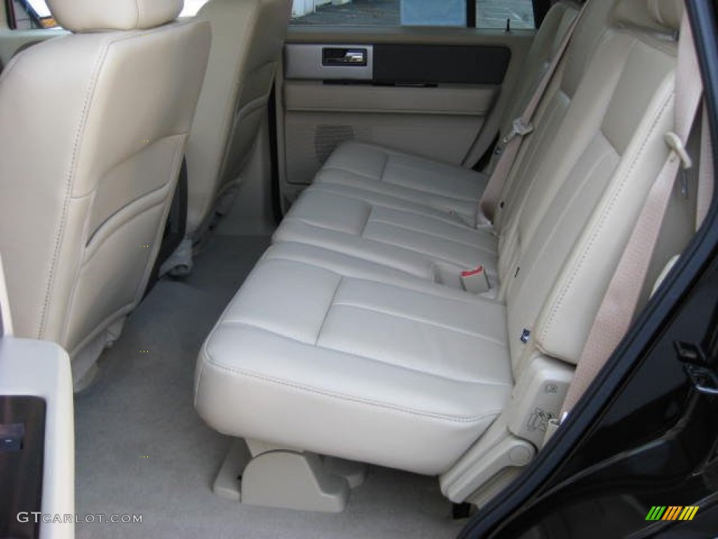 2013 Ford Expedition XLT 4x4 Rear Seat Photo #76879005