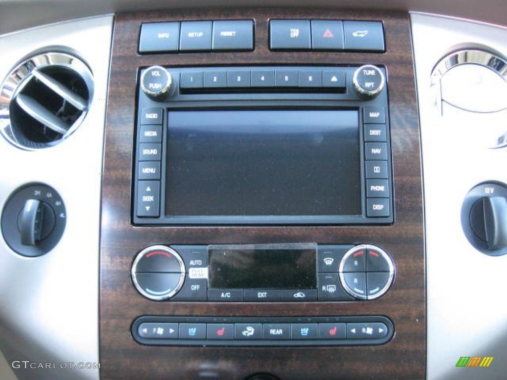2013 Ford Expedition XLT 4x4 Controls Photo #76879080