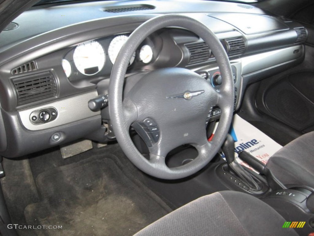 Dark Slate Gray Interior 2005 Chrysler Sebring GTC Convertible Photo #76880817