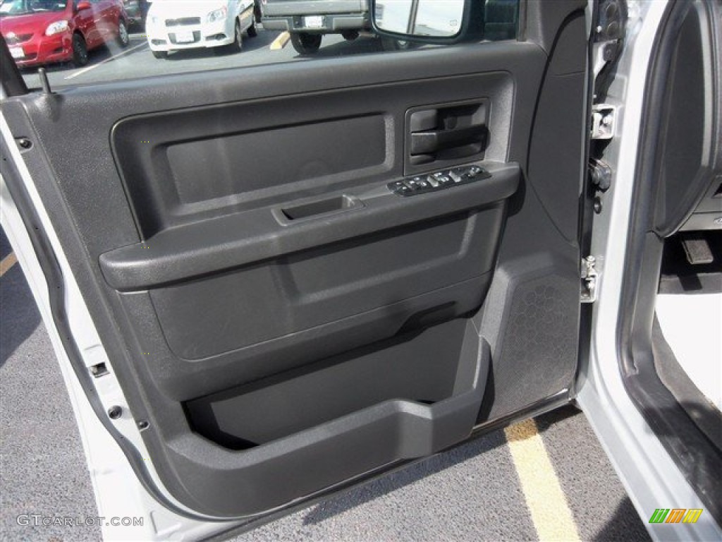 2011 Ram 1500 ST Crew Cab - Bright Silver Metallic / Dark Slate Gray/Medium Graystone photo #7