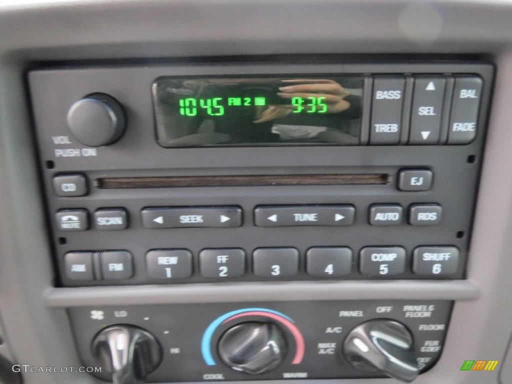 1999 Ford F150 Lariat Extended Cab 4x4 Audio System Photo #76881534