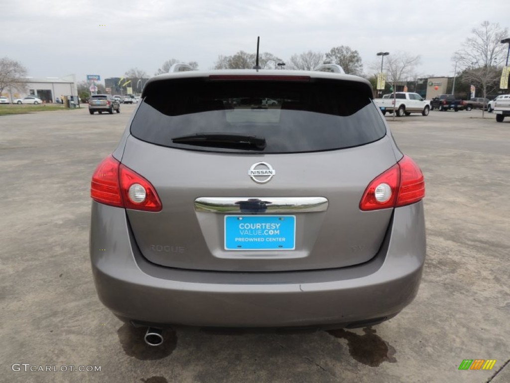 2011 Rogue SV - Platinum Graphite / Gray photo #3