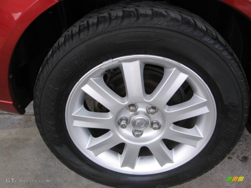 2005 Chrysler Sebring GTC Convertible Wheel Photos