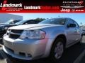 Bright Silver Metallic 2009 Dodge Avenger SE