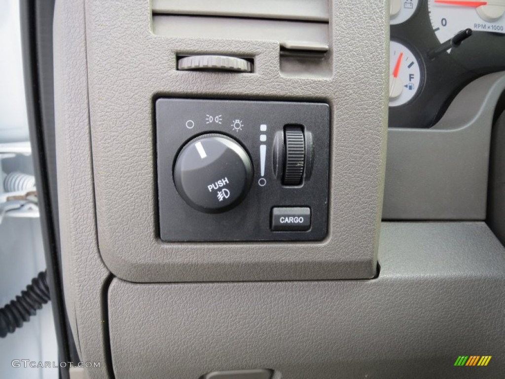 2008 Dodge Ram 1500 SXT Mega Cab Controls Photo #76884390