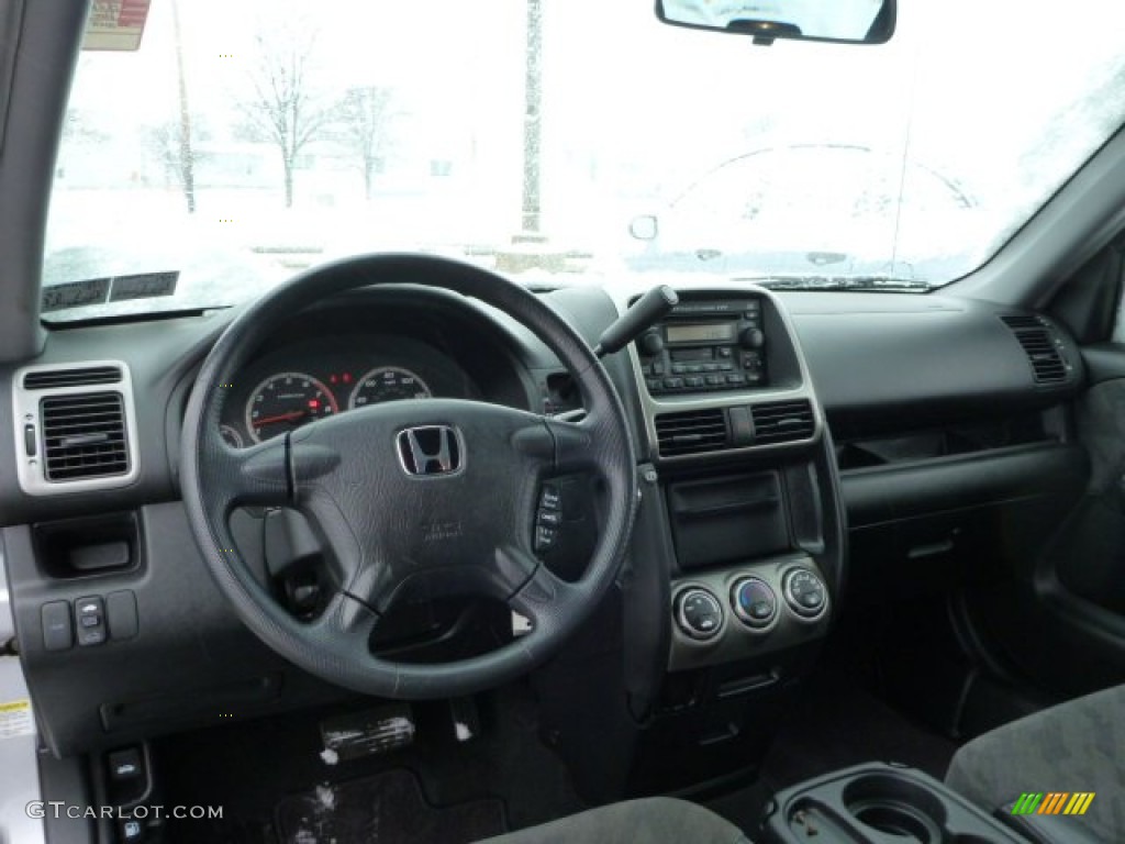 2002 Honda CR-V EX 4WD Black Dashboard Photo #76886322