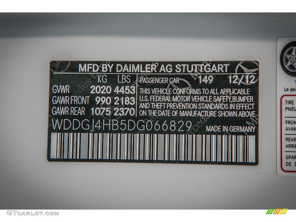 2013 C Color Code 149 for Polar White Photo #76886580