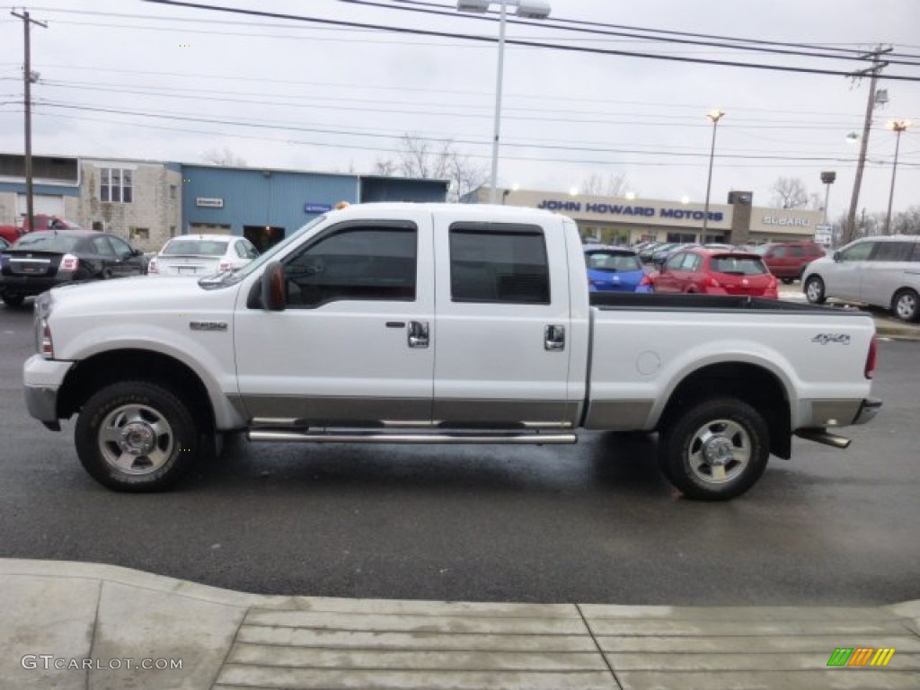 Oxford White Clearcoat 2007 Ford F250 Super Duty Lariat Crew Cab 4x4 Exterior Photo #76890507