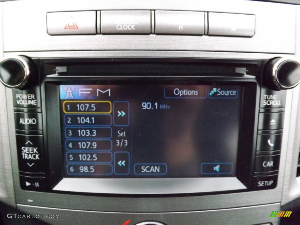2013 Toyota Venza LE Audio System Photos