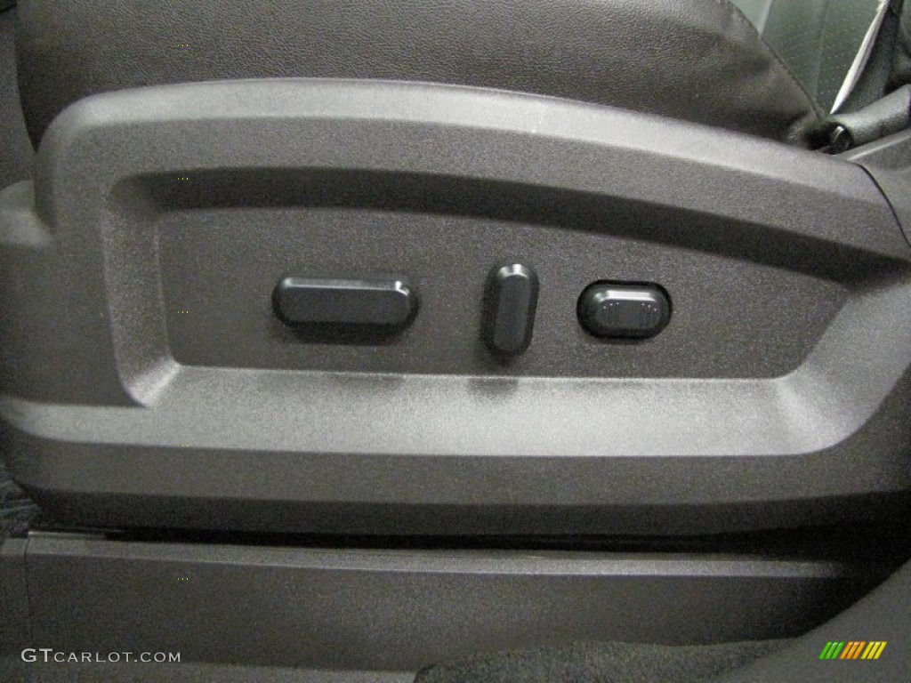 2009 MKX  - Vivid Red Metallic / Limited Charcoal Black/Light Stone photo #14