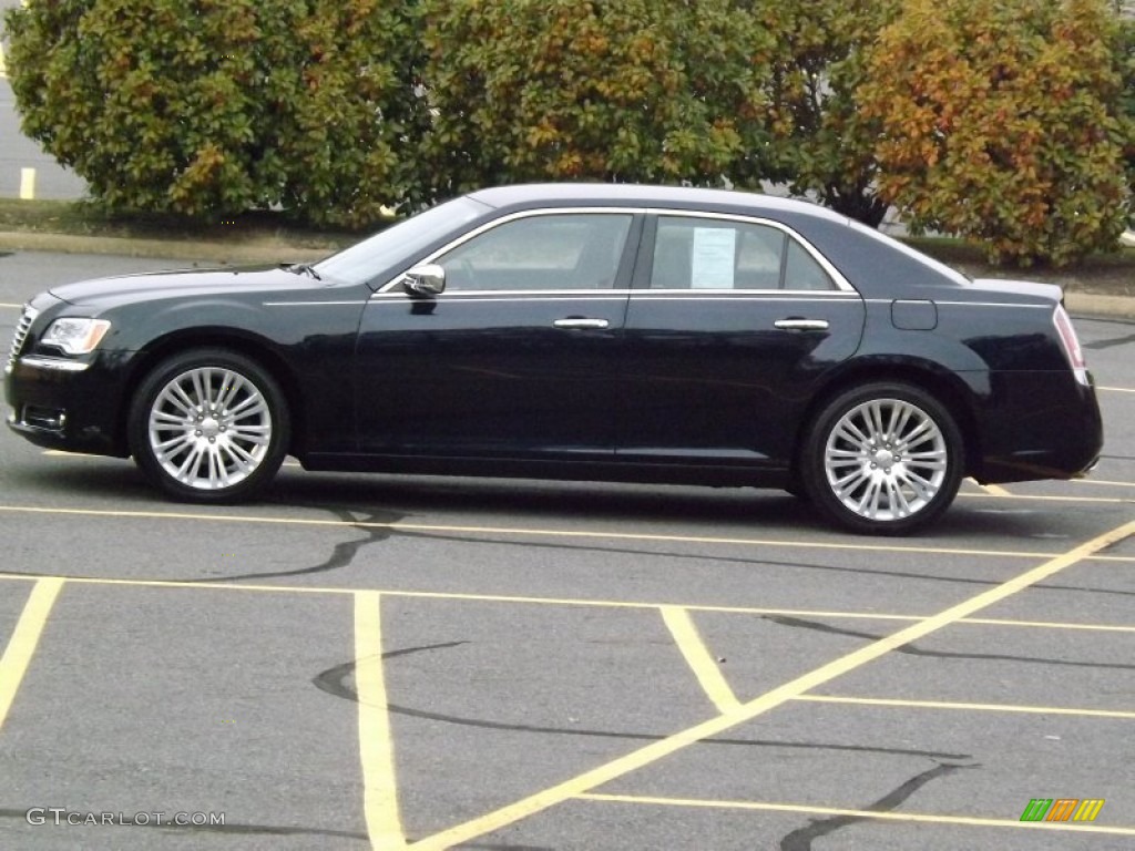 Blackberry Pearl 2012 Chrysler 300 C Exterior Photo #76890970