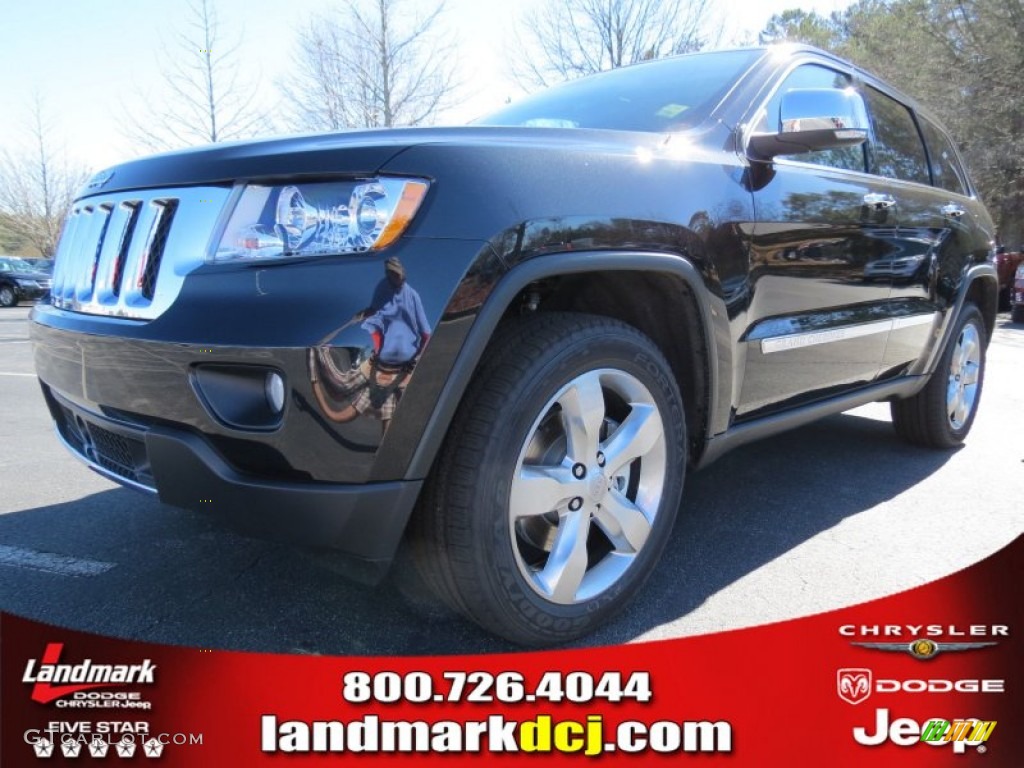 2013 Grand Cherokee Overland 4x4 - Brilliant Black Crystal Pearl / New Saddle/Black photo #1