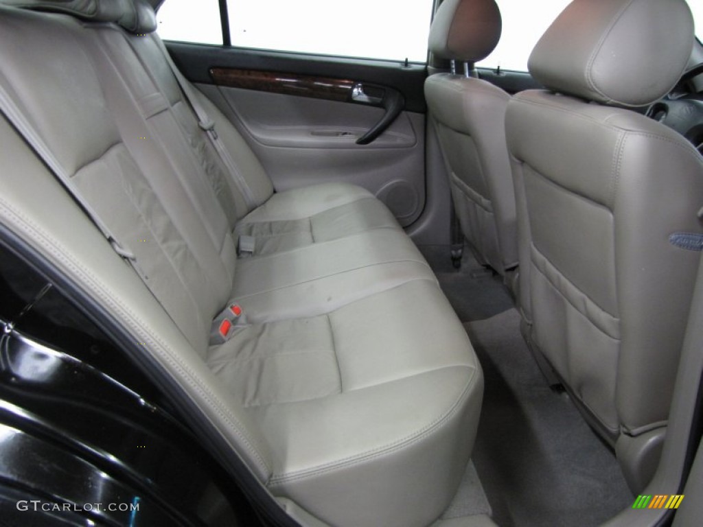 Gray Interior 2006 Suzuki Verona Luxury Photo #76892209