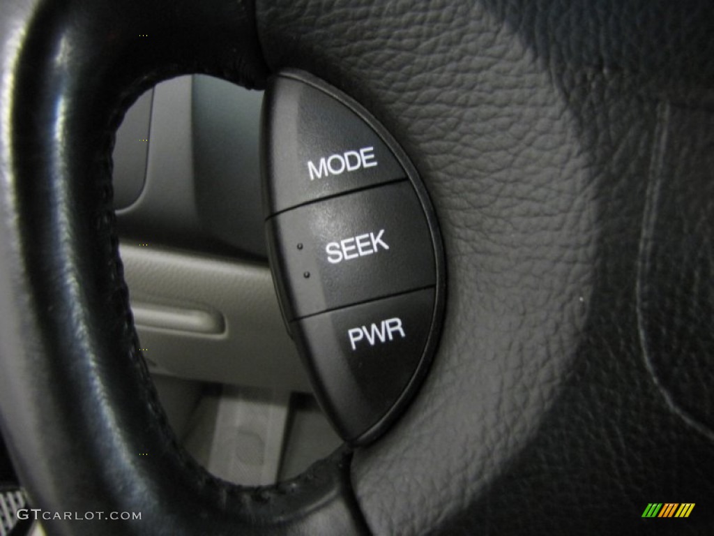 2006 Suzuki Verona Luxury Controls Photo #76892427