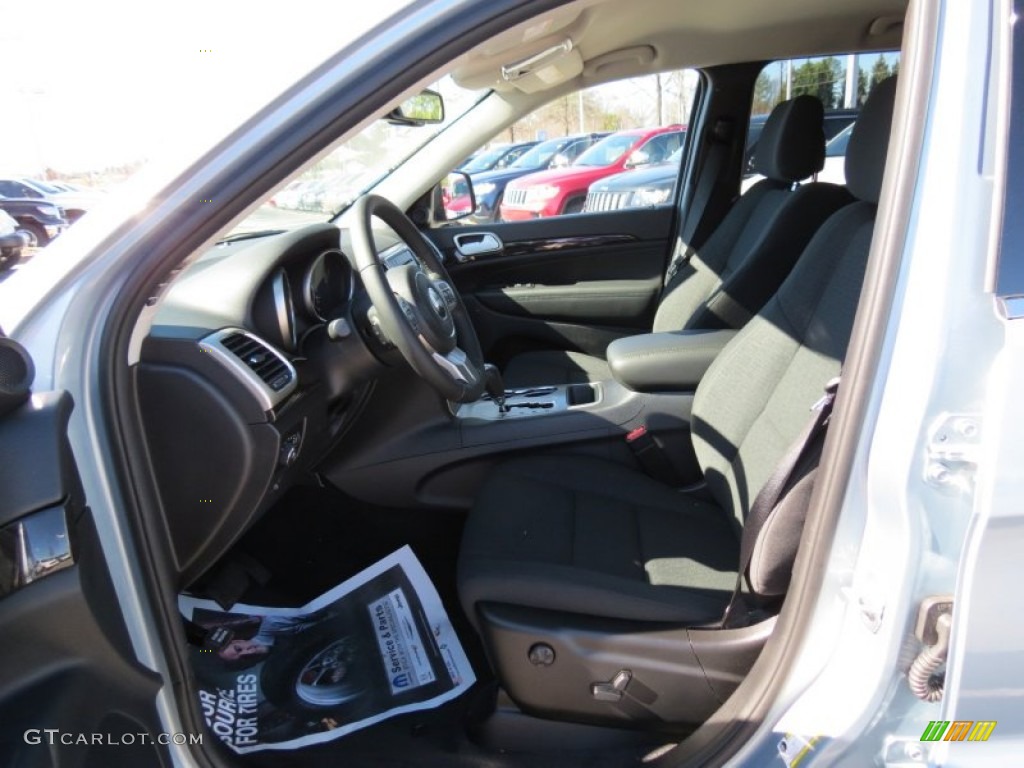 2013 Grand Cherokee Laredo - Winter Chill Pearl / Black photo #6