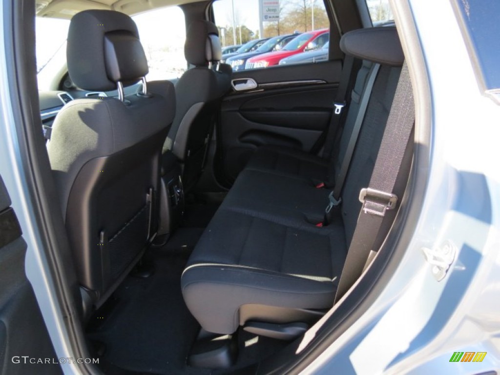 2013 Grand Cherokee Laredo - Winter Chill Pearl / Black photo #7