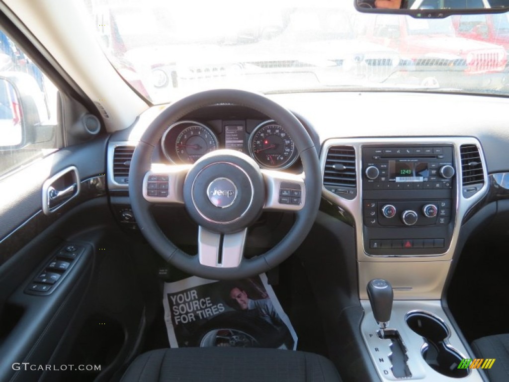 2013 Grand Cherokee Laredo - Winter Chill Pearl / Black photo #8