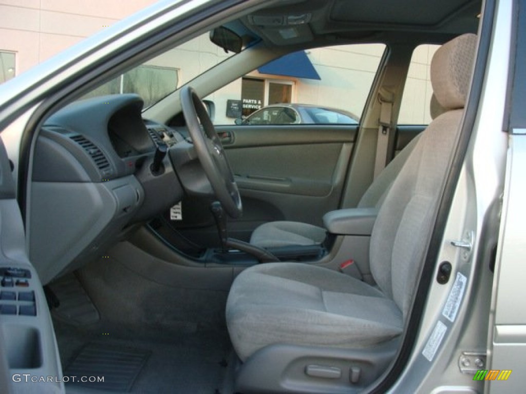 Stone Interior 2003 Toyota Camry LE Photo #76894155