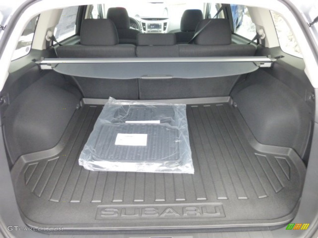 2013 Subaru Outback 2.5i Premium Trunk Photo #76895567