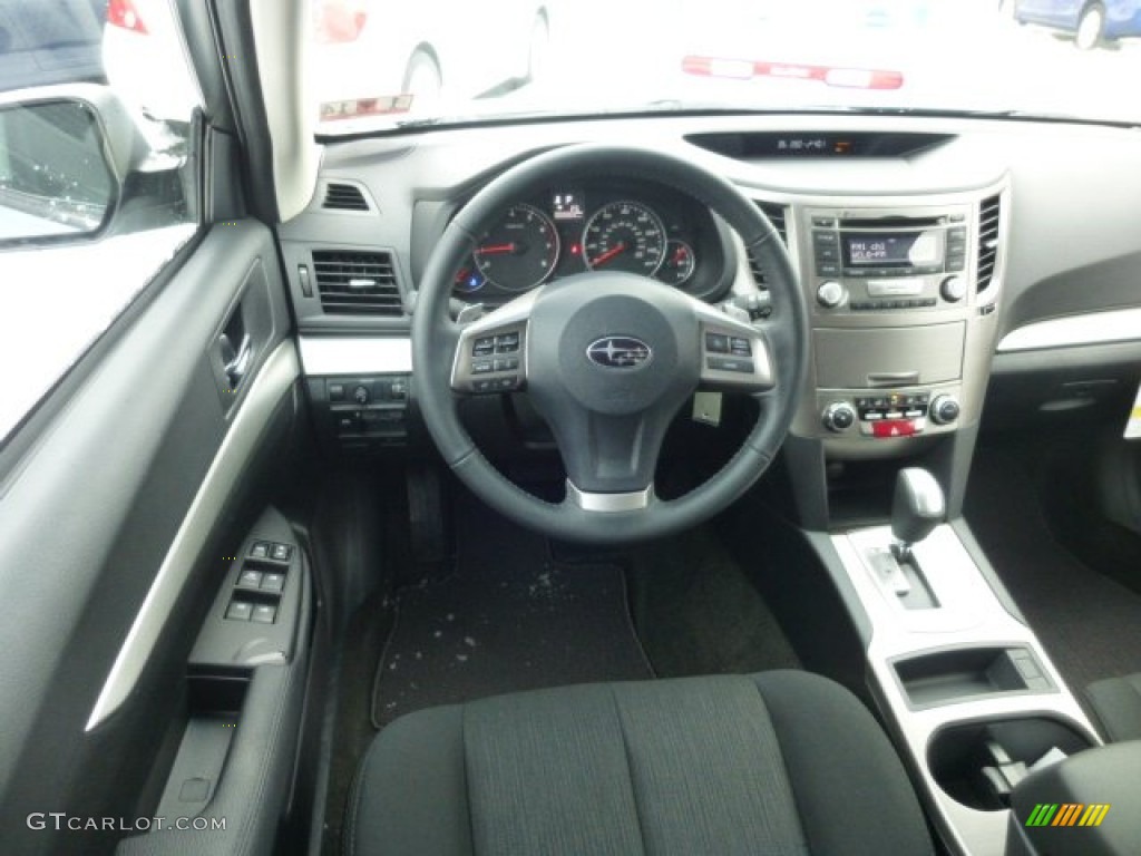 2013 Subaru Outback 2.5i Premium Black Dashboard Photo #76895598