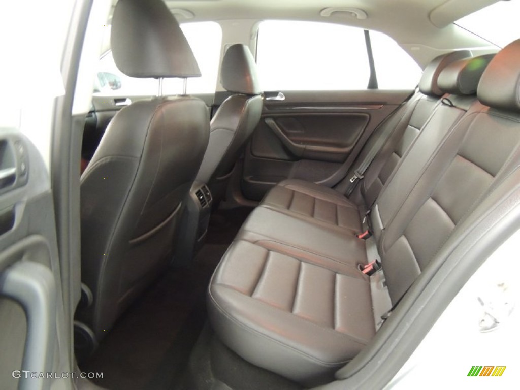 2010 Volkswagen Jetta SE Sedan Rear Seat Photo #76895683