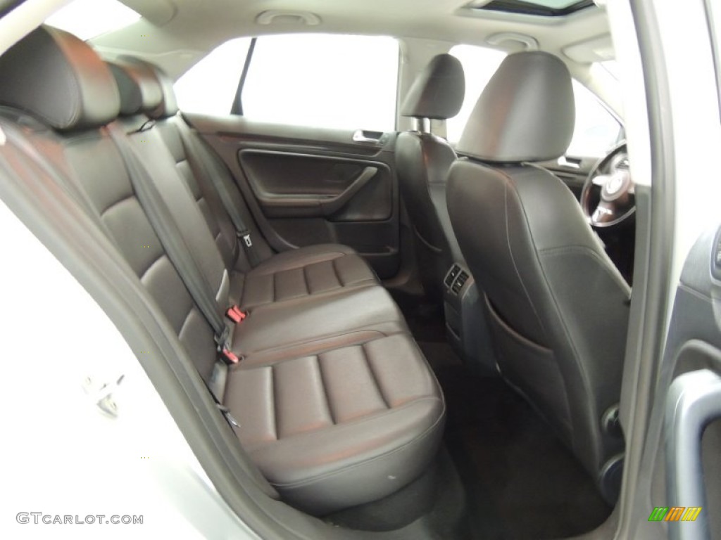2010 Volkswagen Jetta SE Sedan Rear Seat Photo #76895745
