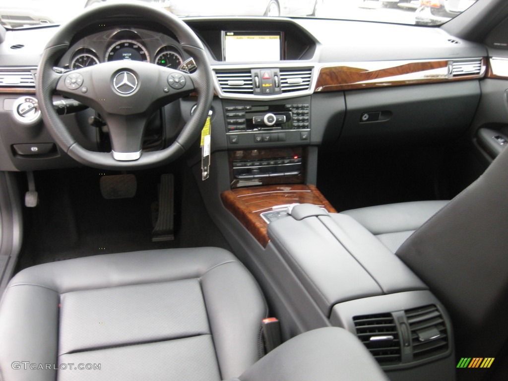 Black Interior 2010 Mercedes-Benz E 350 Sedan Photo #76898943