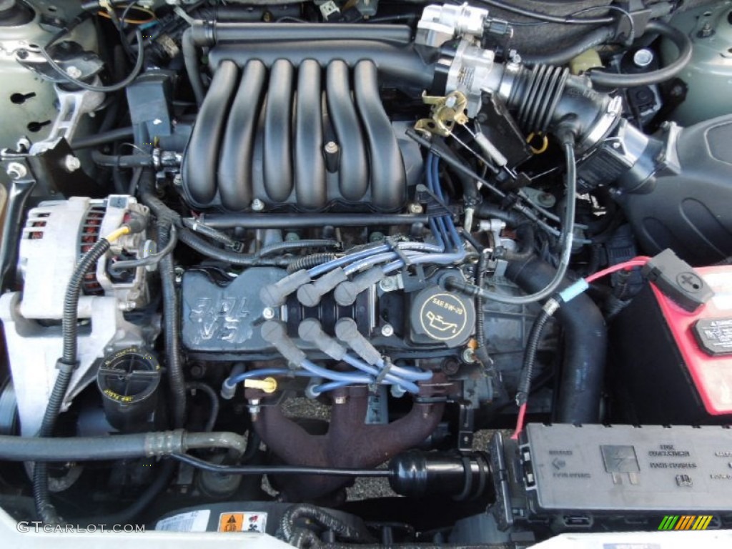 2001 Ford Taurus SE Wagon 3.0 Liter OHV 12-Valve V6 Engine Photo #76899438