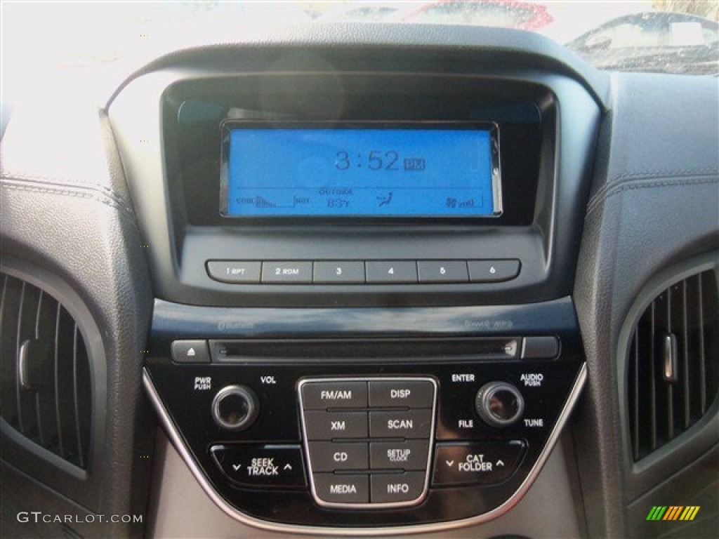 2013 Hyundai Genesis Coupe 2.0T R-Spec Controls Photo #76901778