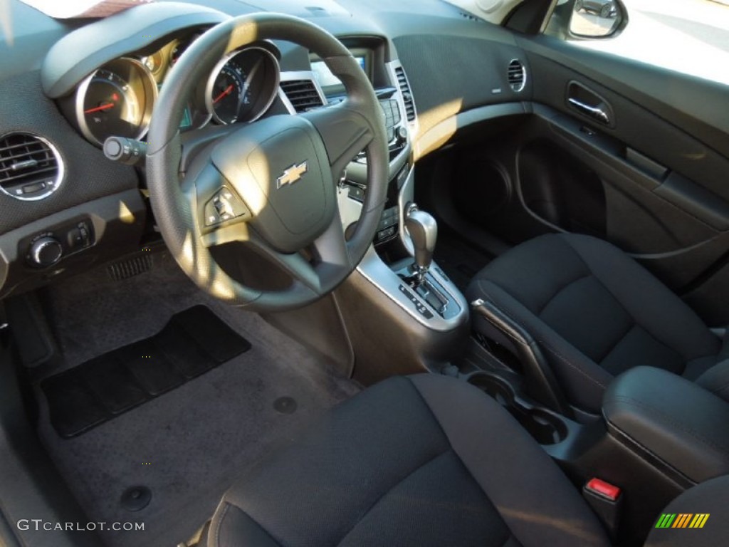 Jet Black Interior 2012 Chevrolet Cruze LT Photo #76903635