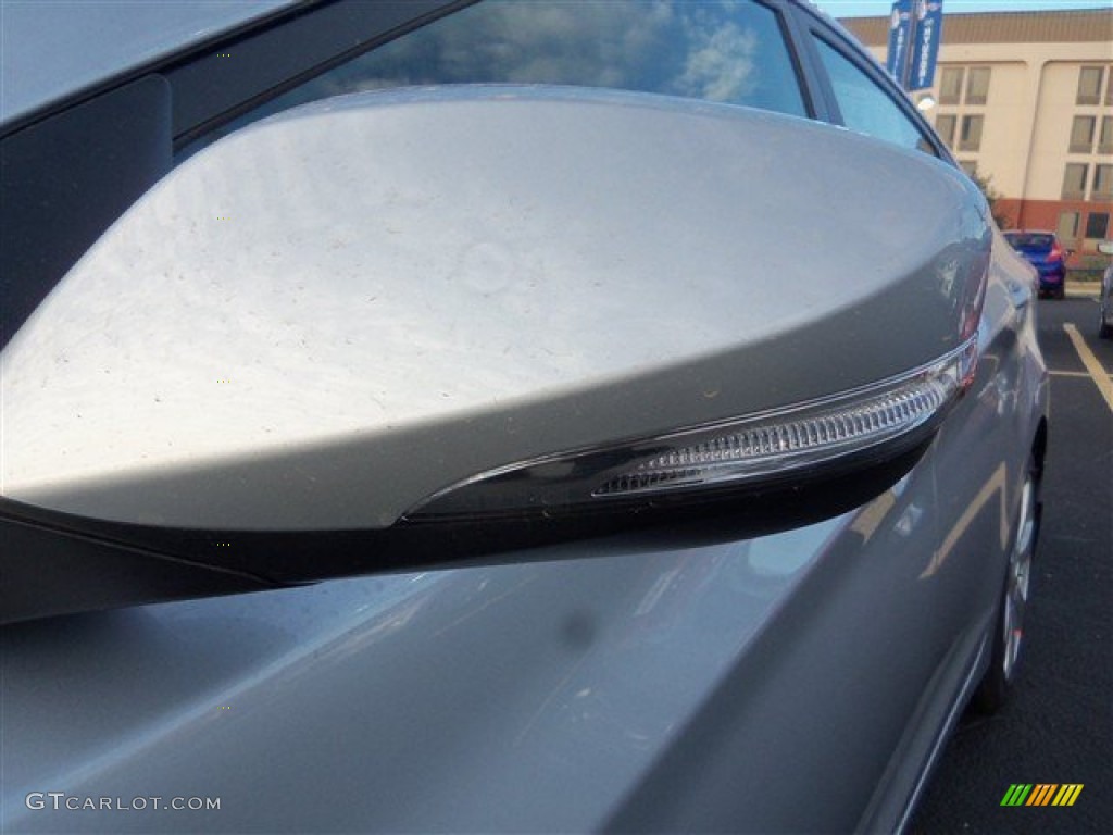 2013 Elantra Limited - Silver / Black photo #4