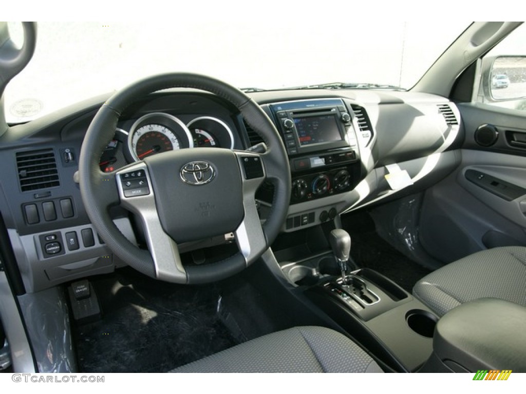 2013 Toyota Tacoma Access Cab 4x4 Dashboard Photos