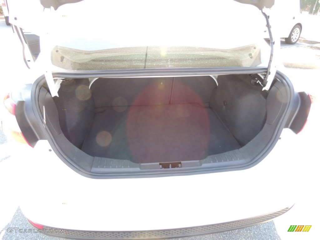2012 Focus SEL Sedan - White Platinum Tricoat Metallic / Charcoal Black photo #14