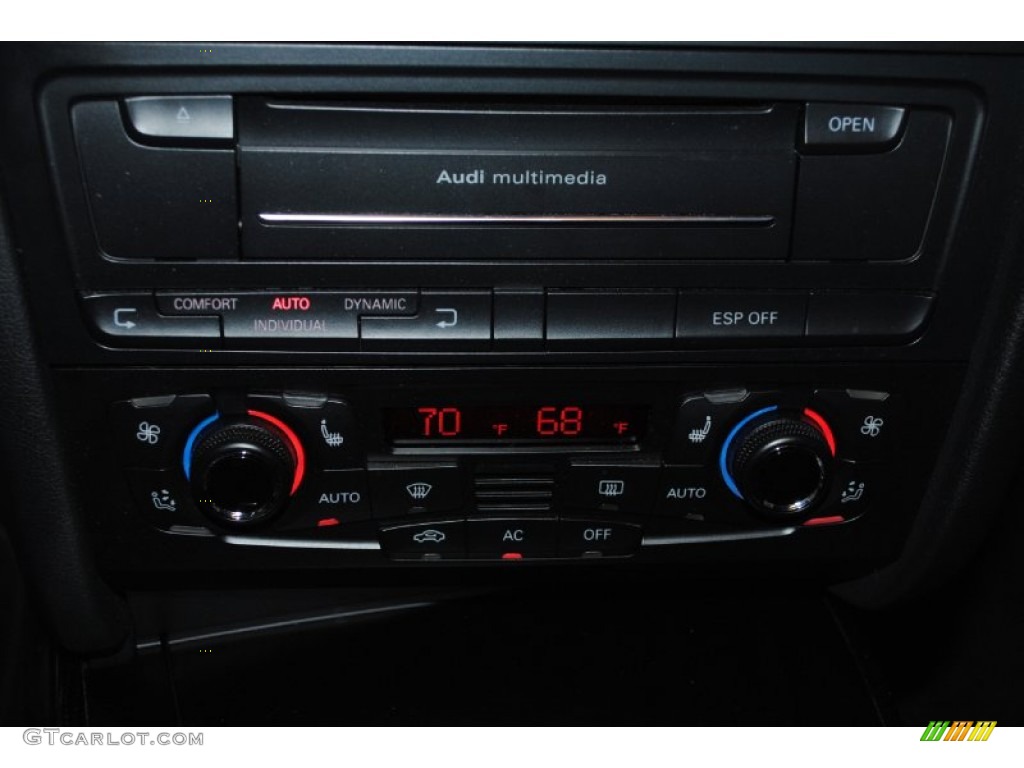 2010 Audi S4 3.0 quattro Sedan Controls Photo #76906202