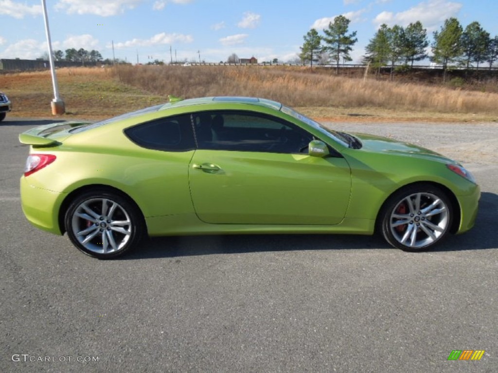 2010 Genesis Coupe 3.8 Track - Lime Rock Green / Black photo #6