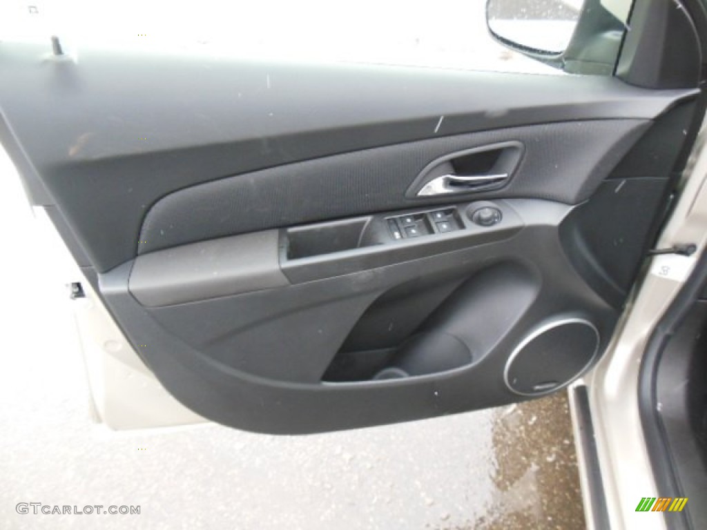 2013 Cruze LT - Champagne Silver Metallic / Jet Black photo #12
