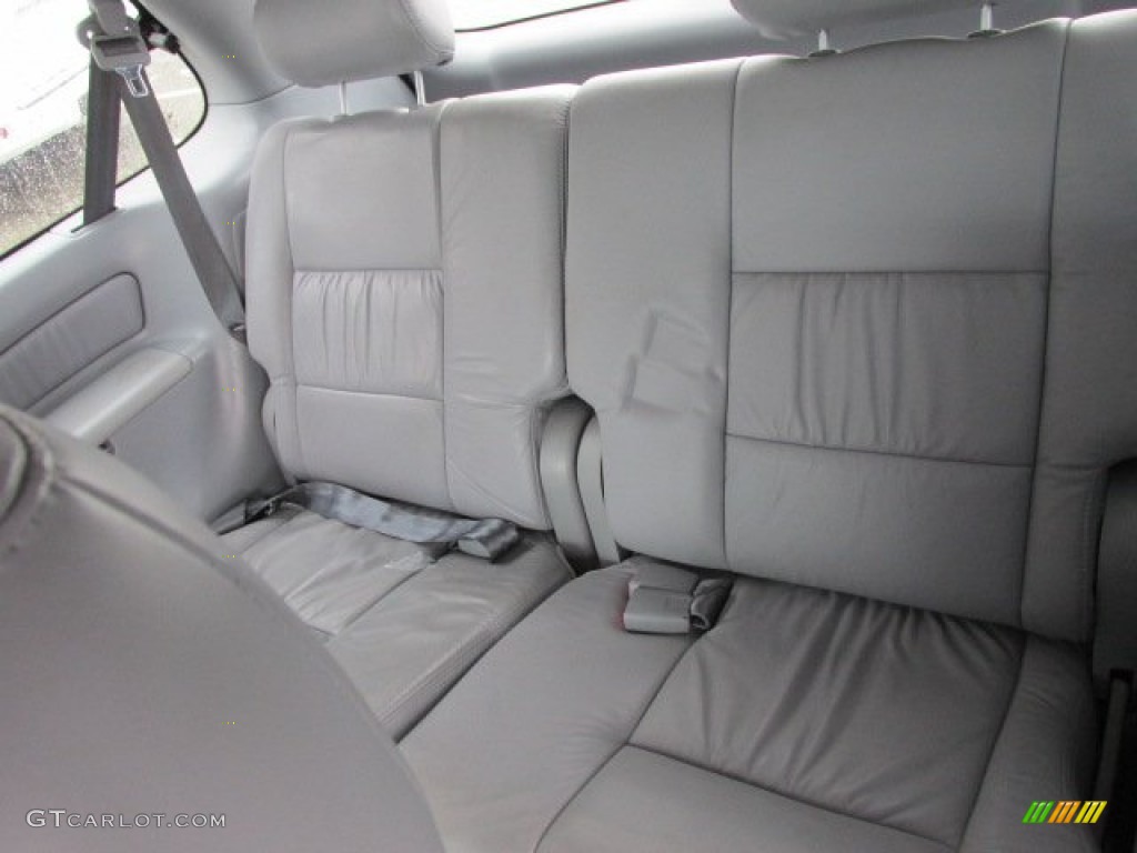 2003 Toyota Sienna XLE Rear Seat Photo #76906770