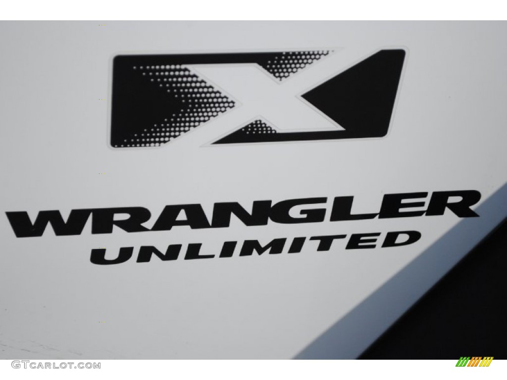 2007 Jeep Wrangler Unlimited X Marks and Logos Photos