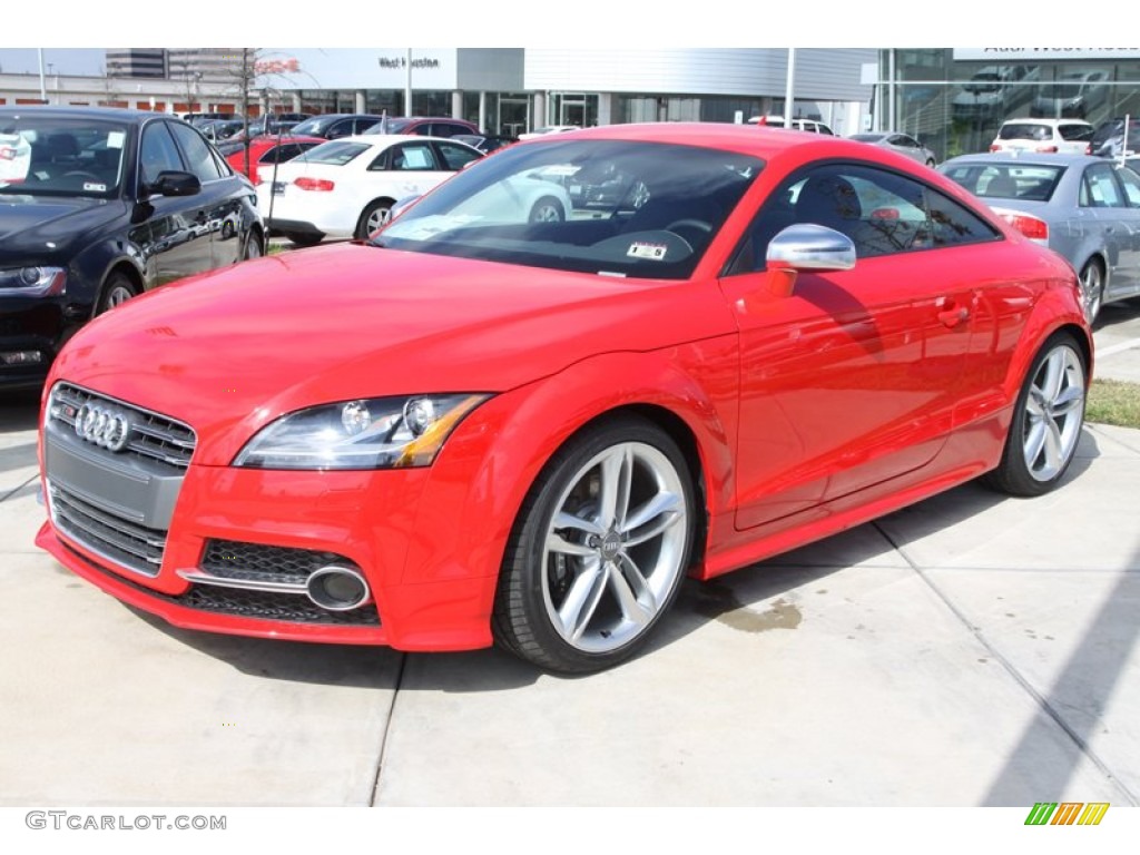 2013 TT S 2.0T quattro Coupe - Misano Red Pearl Effect / Black photo #3