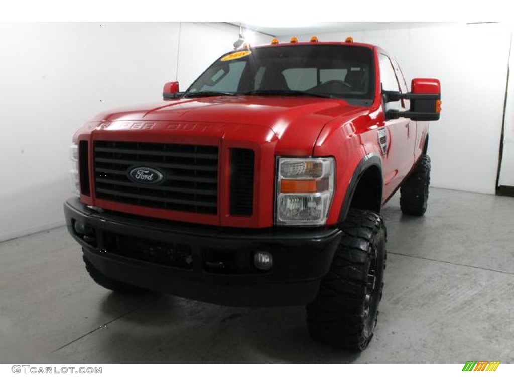 2008 F350 Super Duty Lariat SuperCab 4x4 - Bright Red / Black photo #2