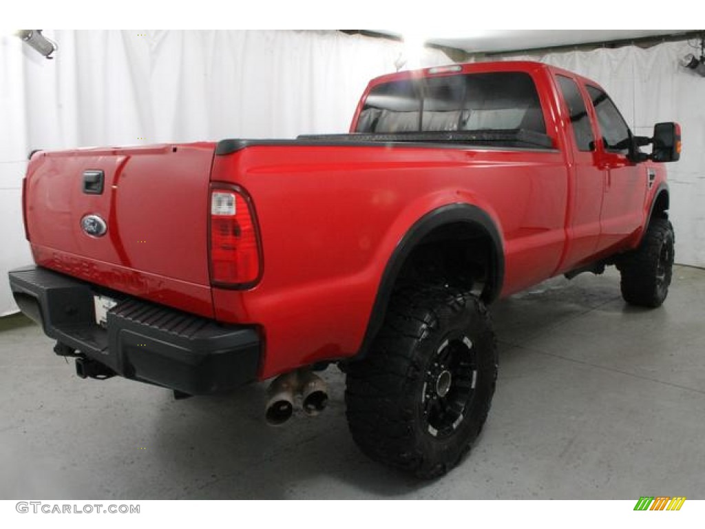 2008 F350 Super Duty Lariat SuperCab 4x4 - Bright Red / Black photo #6