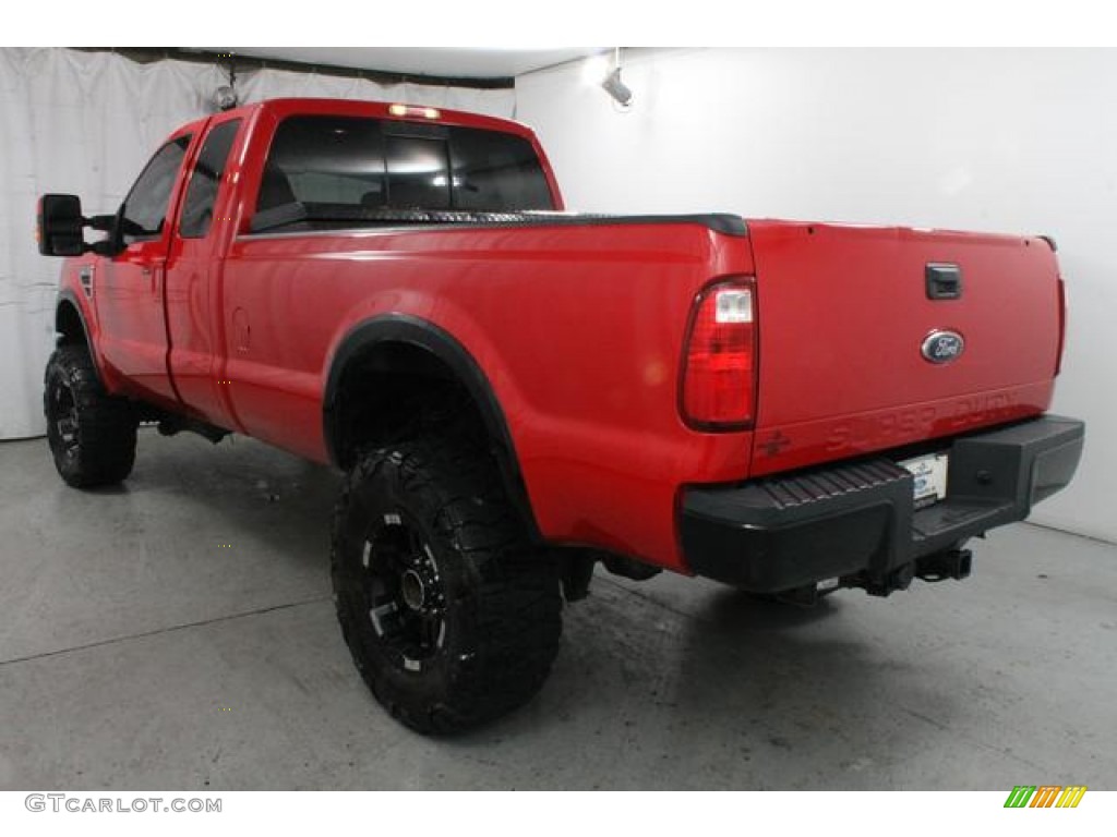 2008 F350 Super Duty Lariat SuperCab 4x4 - Bright Red / Black photo #10